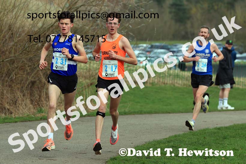 Senior and Veteran Men in the 2024 NECAA Road Relays Champs., Hetton Lyons Country Park, Hetton le Hole, County Durham. Photo: David T. Hewitson/Sports for All Pics